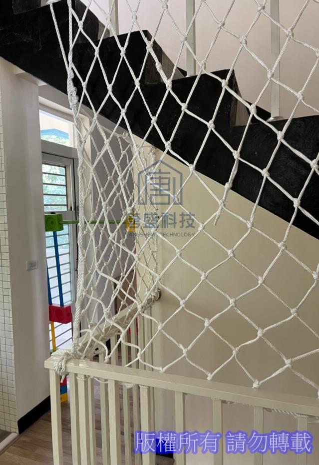 唐盛科技,隱形鐵窗,學校單位 - 高雄市鳳山區 中正預校(安全網)